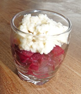 Verrine betterave / fromage d'amandes Verrine betterave / fromage d'amandes