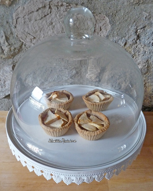 Tartelettes aux pommes, amandes et caramel