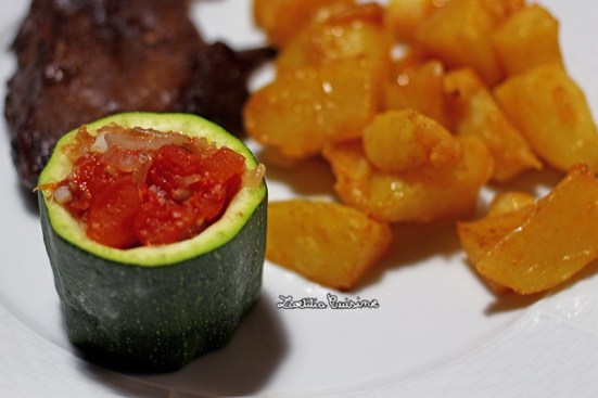 Courgettes farcie à la tomate et aux échalotes