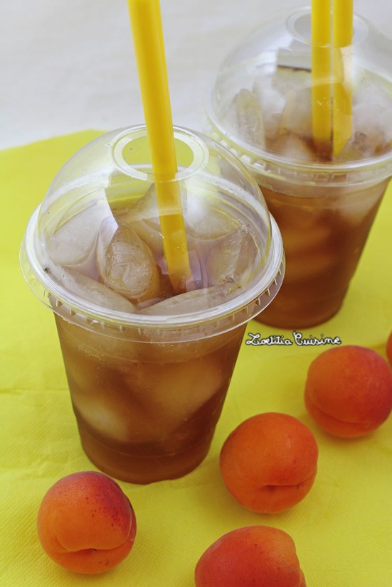 Thé froid aux abricots du Valais