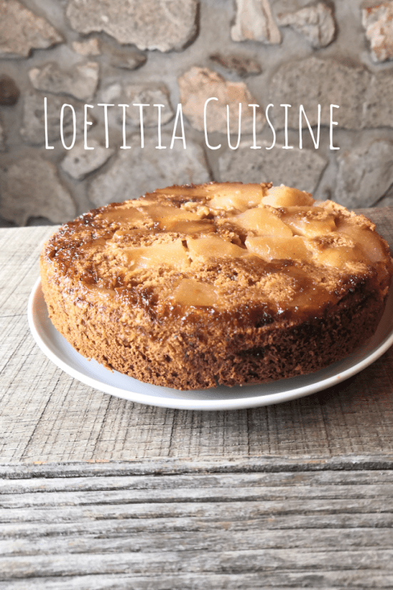 Gâteau renversé à la poire végane